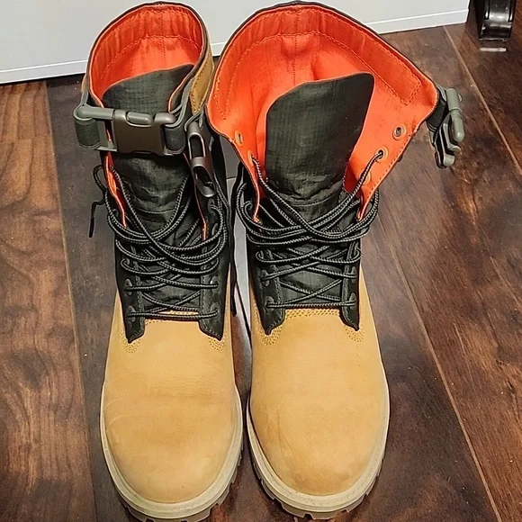 Timberlands - Picture 2 of 7